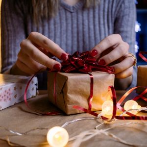 The 10 Commandments of Gift Giving