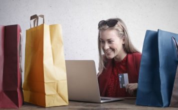 Confessions of a Compulsive Shopper {Part 2}: More Reviews of Random Products Bought From Facebook Ads