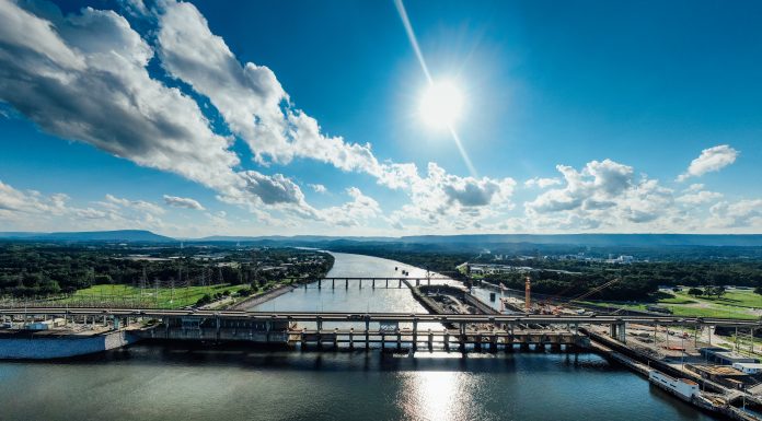 10 Ways to Meet People in the Scenic City