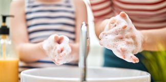9 Ways to Fend Off Colds and Flus This Holiday Season