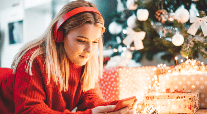 A Christmas Lover's Guide to Terrible Christmas Music