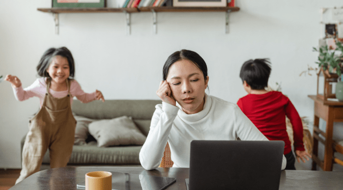 Feeling Pulled Apart: Support For Mamas Navigating Parenting And Working