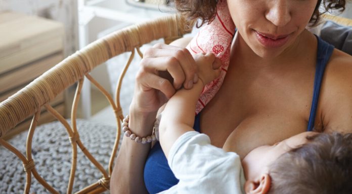 Five Great Benefits Of Breastfeeding Five Benefits to Breastfeeding